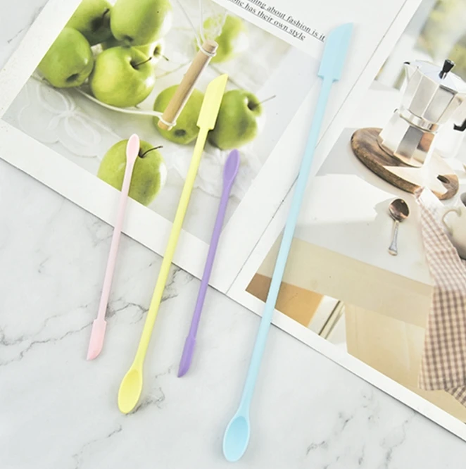 ملعقة سيليكون مقاومة للحرارة ب - مراجعة Kitchen Gadgets Everyone Needs وسعره